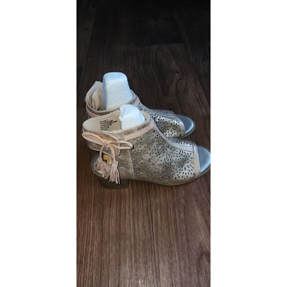 Mia Girls Chopout Shoes